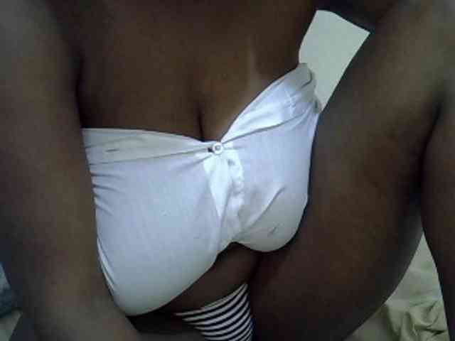 Bigboobs77 webcam