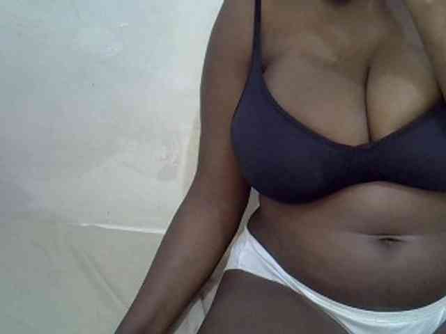 Bigboobs77 webcam