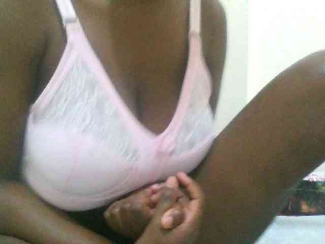 Bigboobs77 webcam
