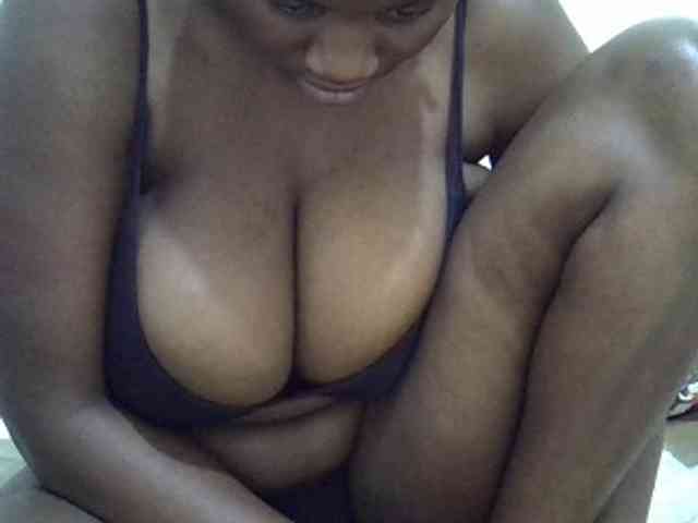 Bigboobs77 webcam