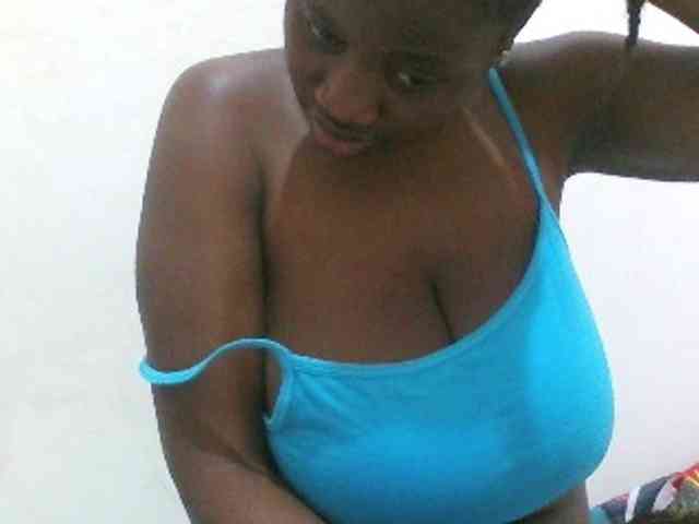 Bigboobs77 Bigboobs77