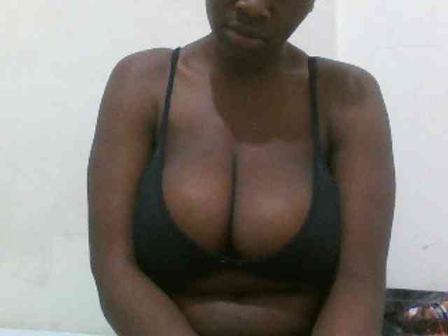 Bigboobs77 Bigboobs77