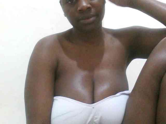 Bigboobs77 webcam