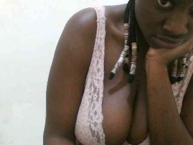 Bigboobs77 Bigboobs77