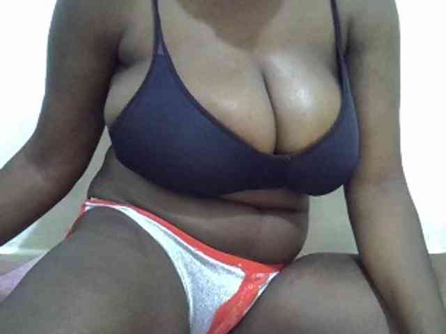 Bigboobs77 webcam