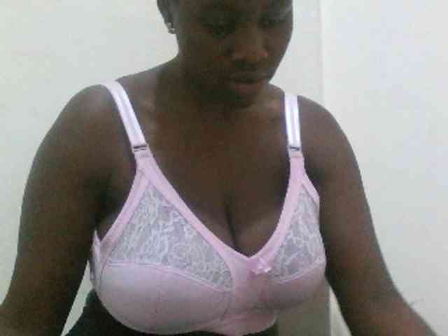 Bigboobs77 webcam