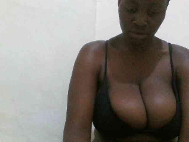 Bigboobs77 Bigboobs77