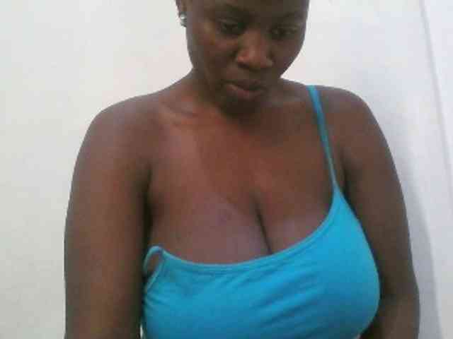 Bigboobs77 webcam