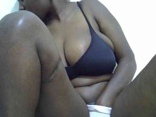 Bigboobs77 webcam