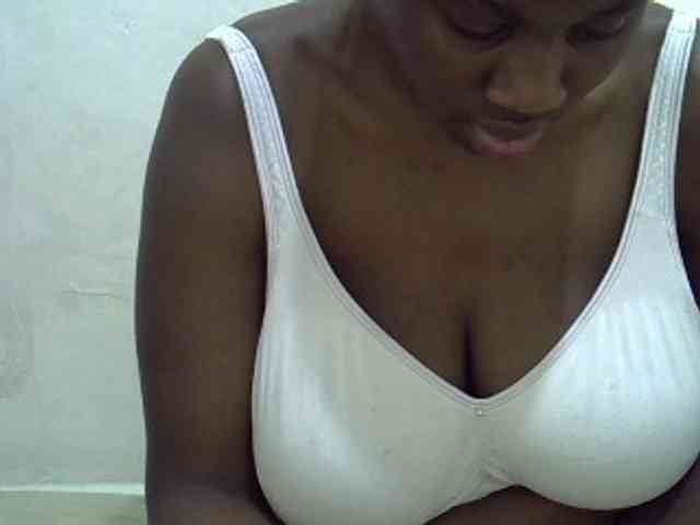 Bigboobs77 webcam