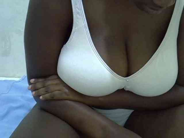 Bigboobs77 webcam