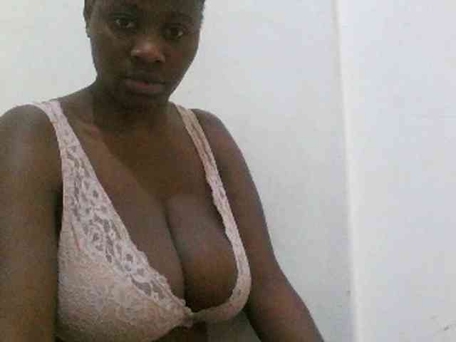 Bigboobs77 webcam