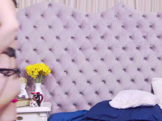 CassidyVelvet's BongaCams show and profile