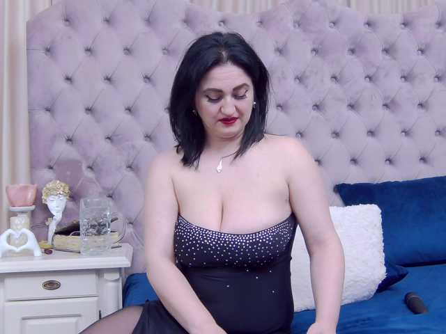 Sex chat gratuit in direct cu CassidyVelvet pe BongaCams