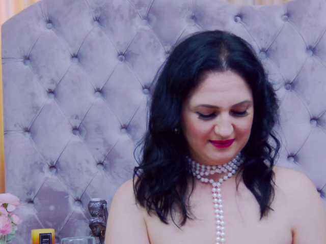 Sex chat gratuit in direct cu CassidyVelvet pe BongaCams