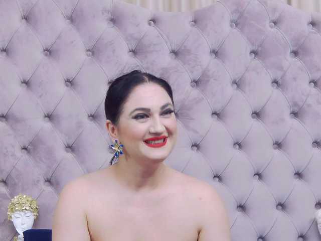 Sex chat gratuit in direct cu CassidyVelvet pe BongaCams