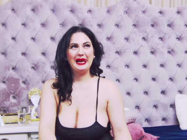 Sex chat gratuit in direct cu CassidyVelvet pe BongaCams