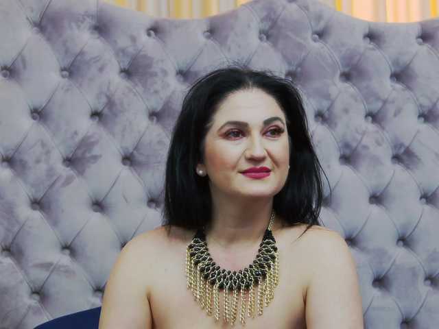 CassidyVelvet from BongaCams is Freechat
