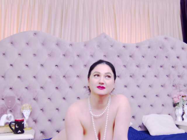 CassidyVelvet's BongaCams show and profile