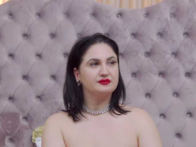 CassidyVelvet's BongaCams show and profile