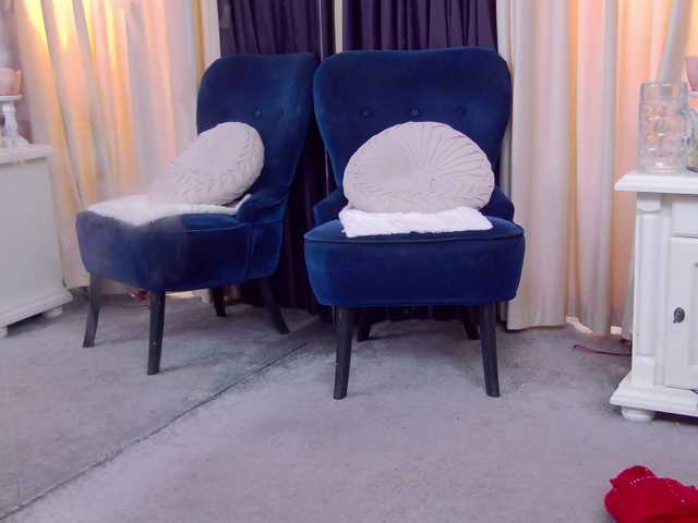 CassidyVelvet's BongaCams show and profile