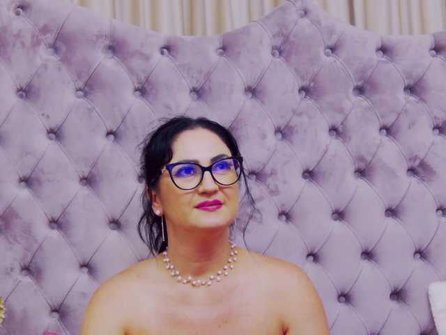  CassidyVelvet chat room