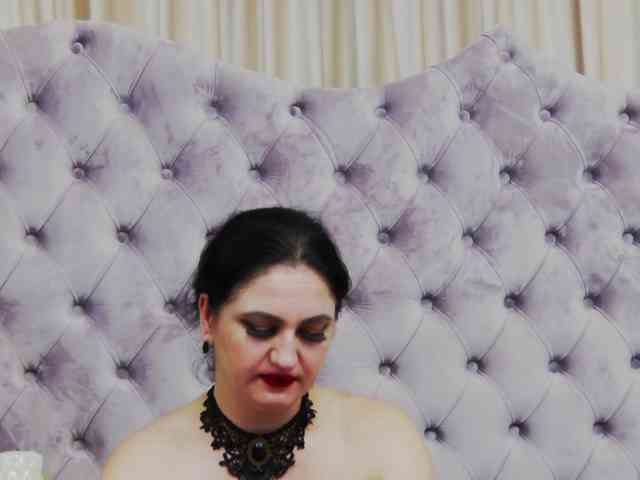 CassidyVelvet webcam