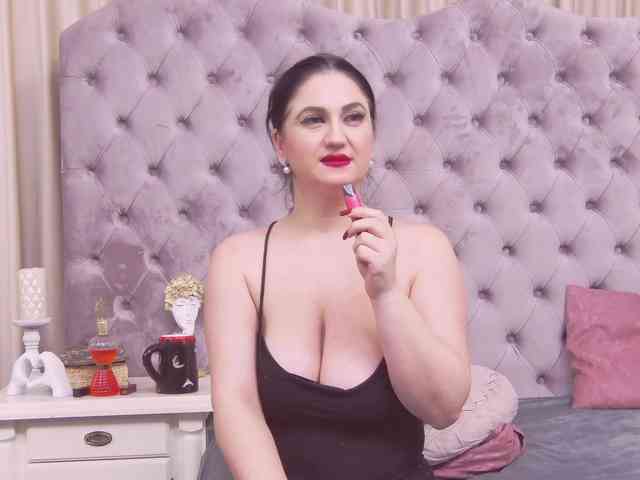 CassidyVelvet CassidyVelvet