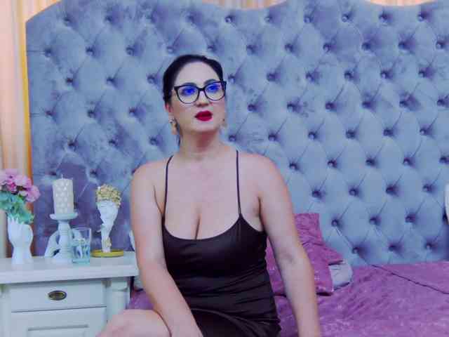 CassidyVelvet webcam
