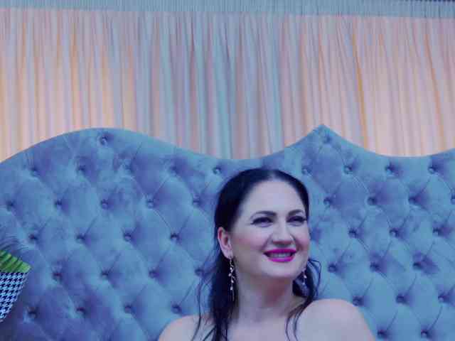 CassidyVelvet webcam