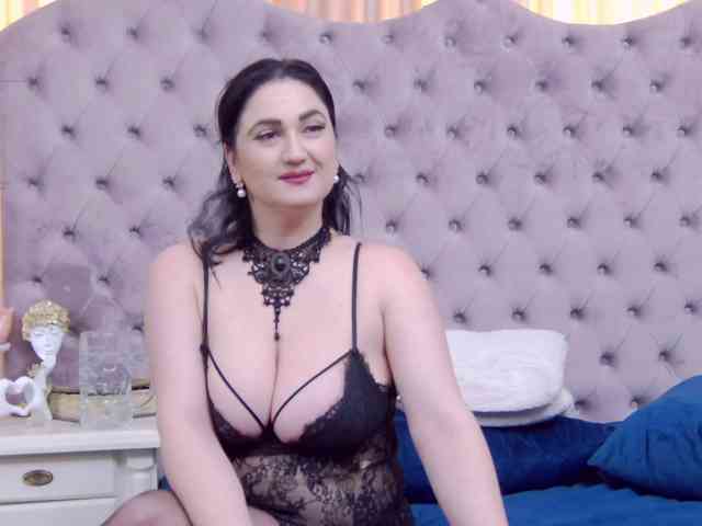 CassidyVelvet Live Webcam on BongaCams