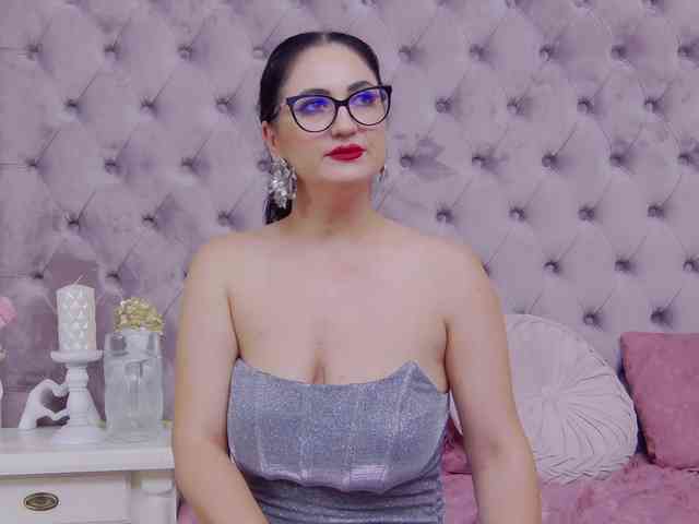 CassidyVelvet webcam