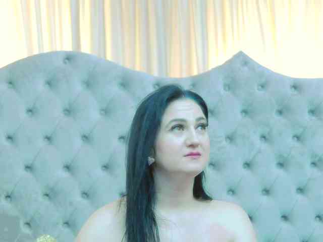 CassidyVelvet webcam