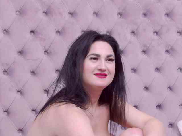 CassidyVelvet webcam