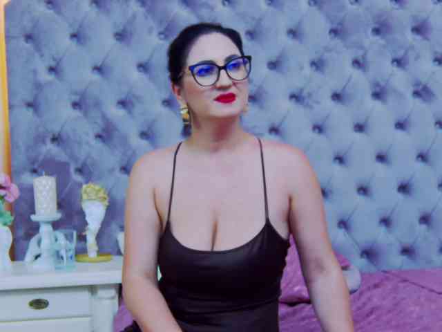 CassidyVelvet webcam