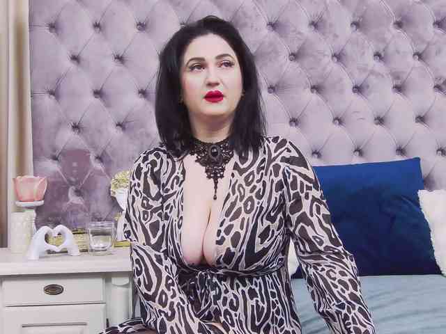 CassidyVelvet CassidyVelvet