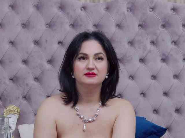 CassidyVelvet webcam