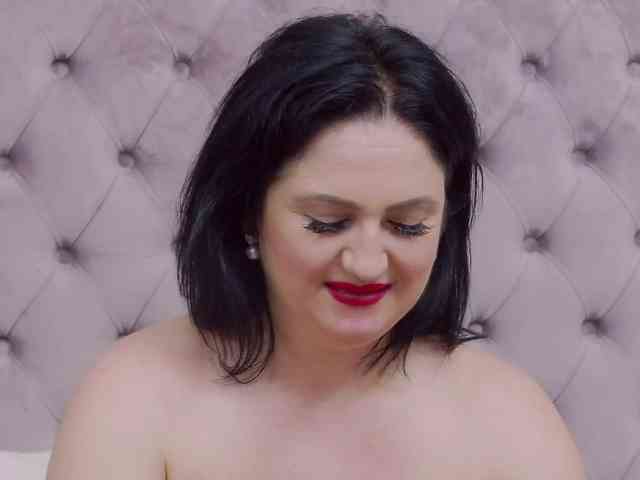 CassidyVelvet webcam