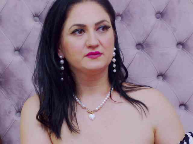 webcam model CassidyVelvet