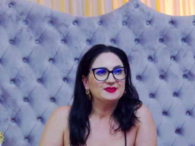 CassidyVelvet webcam