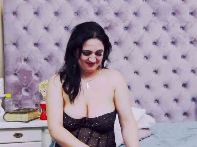 CassidyVelvet Live Webcam on BongaCams