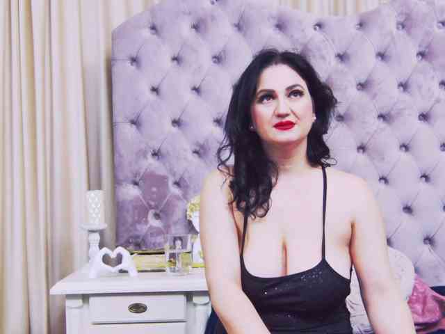 CassidyVelvet webcam