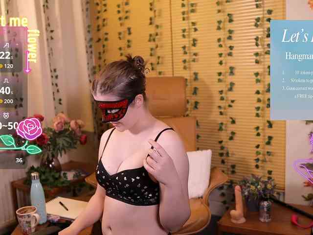 QuinnRMonroe webcam