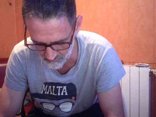 MarkbcnX Live Webcam on BongaCams