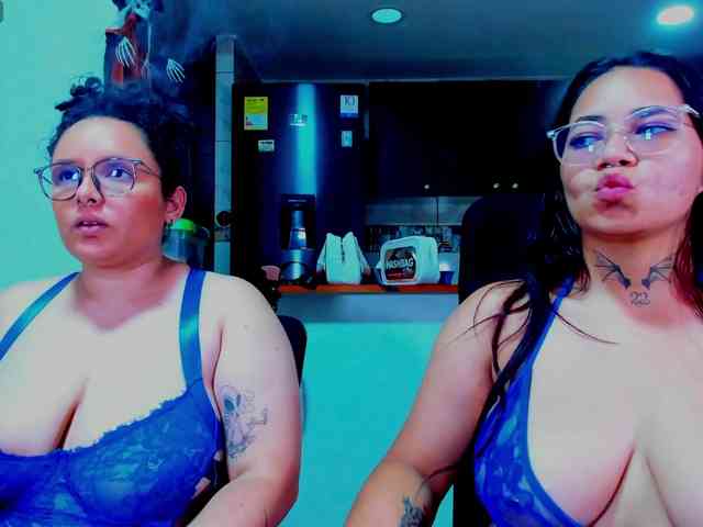 MABELANDDANNY webcam