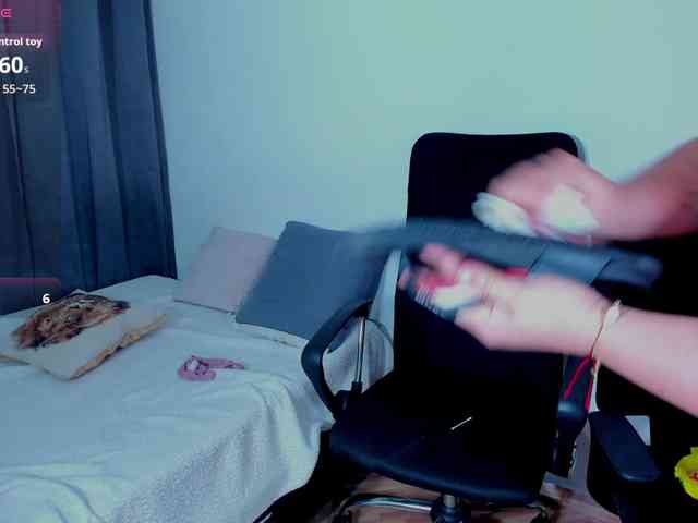 MABELANDDANNY webcam