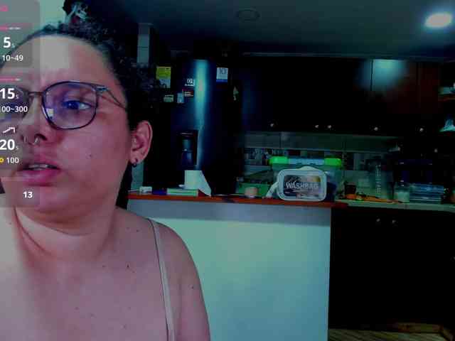 MABELANDDANNY webcam