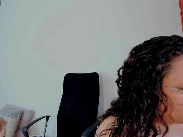 MABELANDDANNY webcam