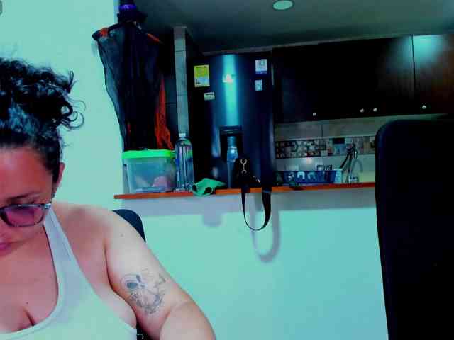MABELANDDANNY webcam