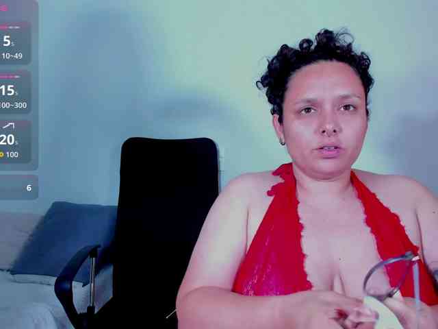 MABELANDDANNY webcam